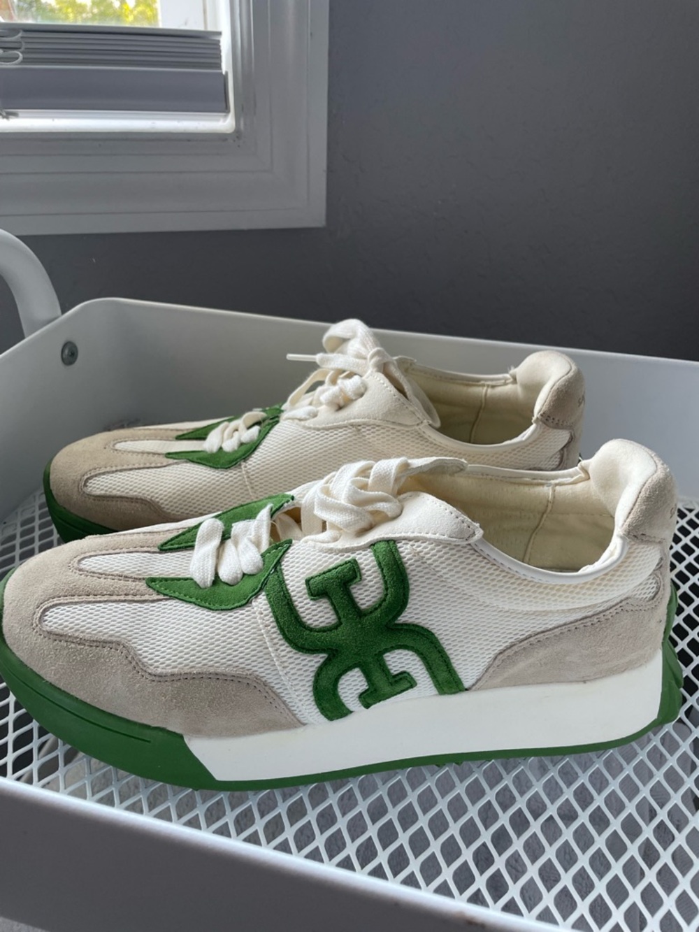 Sam Edelman Langley Casual Retro Sneaker Suede Platform White Green Size 8.5 - Picture 2 of 7